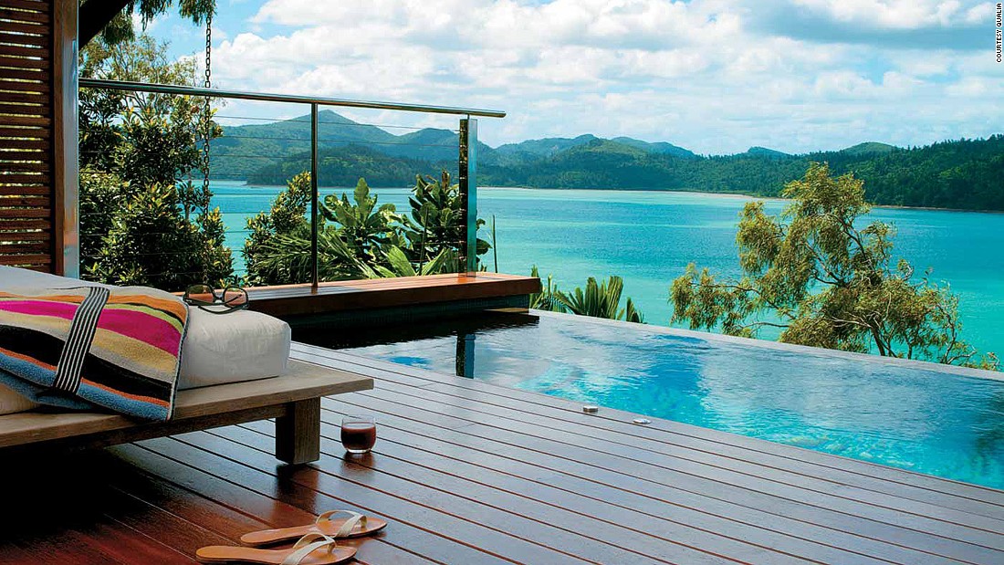 Top Waterfront Luxury Hotels for Ultimate Relaxation