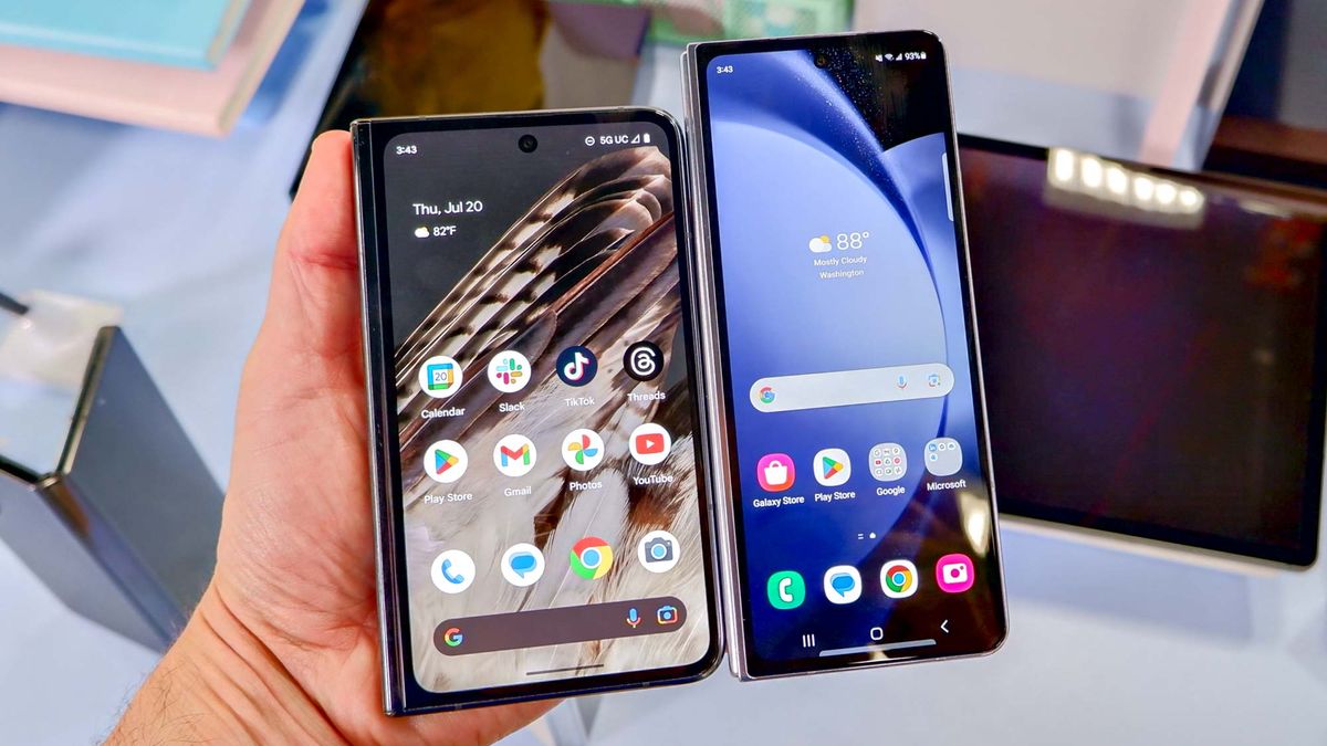 What are the major improvements in Samsung Galaxy Z Fold 6?