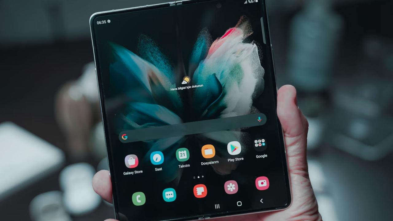 What are the major improvements in Samsung Galaxy Z Fold 6?