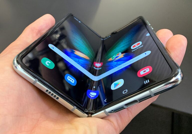 Flip samsung phone android screen phones dual galaxy smartphone unveils snapdragon mobile cell screens androidheadlines price announced choose board